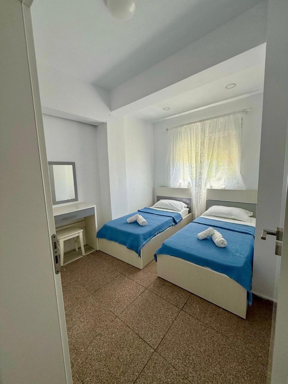 Hotel Stolis Himare Exterior photo