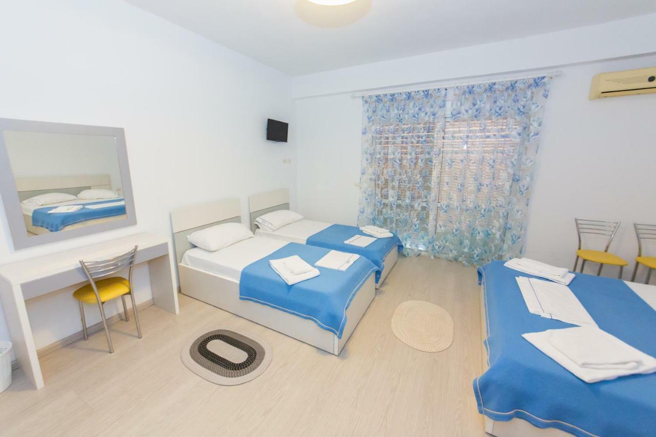 Hotel Stolis Himare Exterior photo