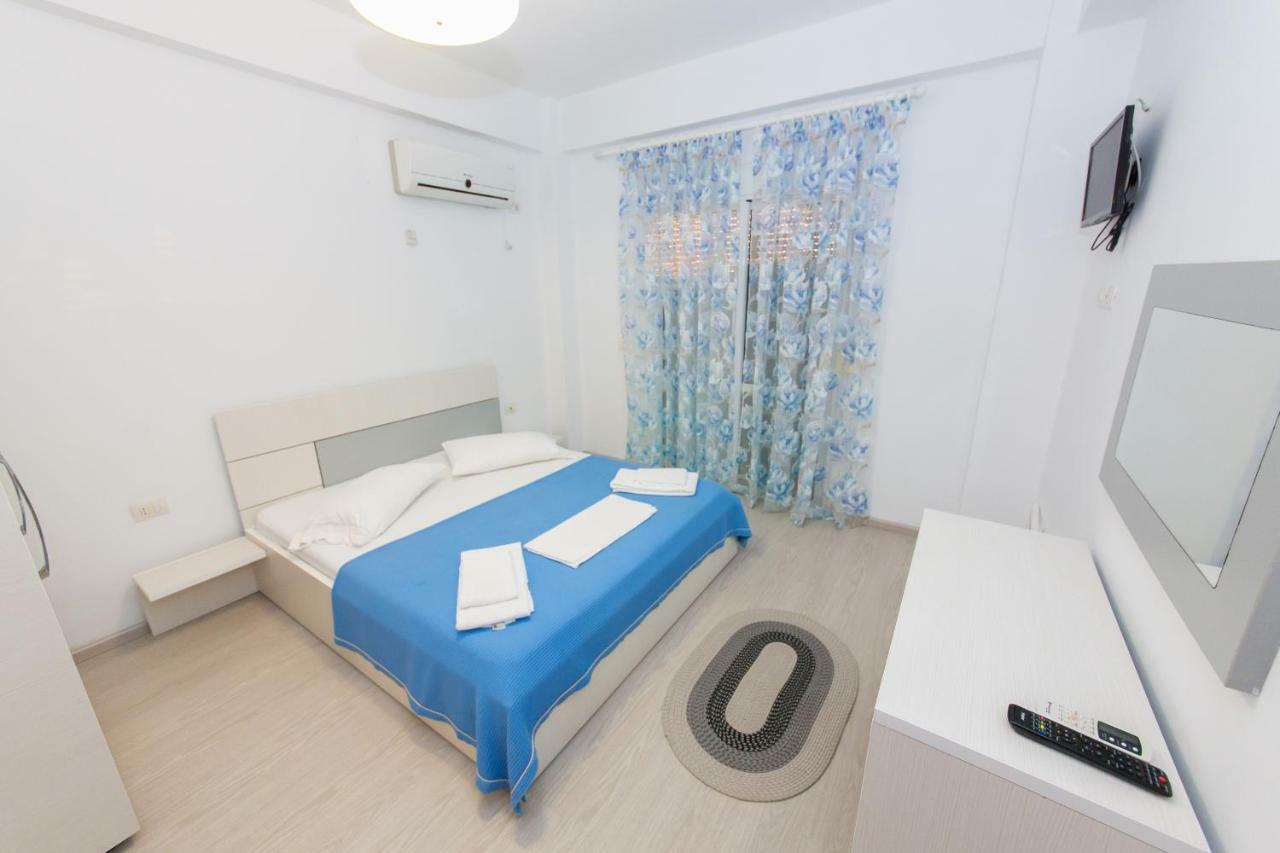 Hotel Stolis Himare Exterior photo