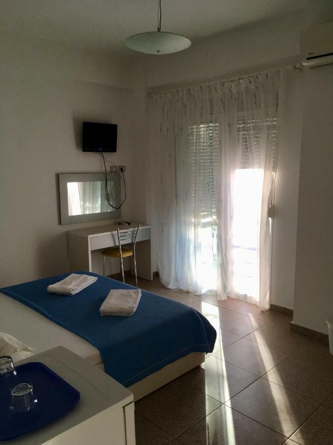Hotel Stolis Himare Exterior photo