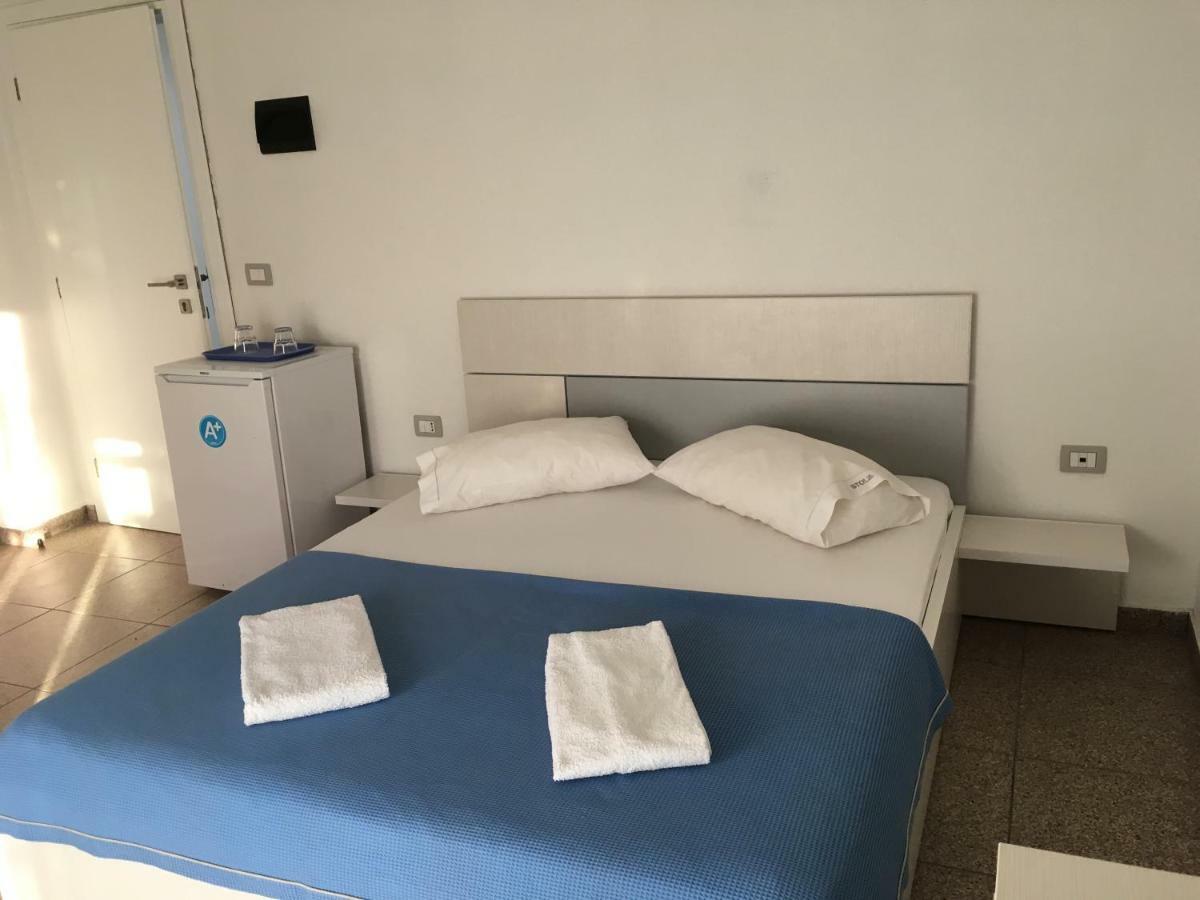 Hotel Stolis Himare Exterior photo