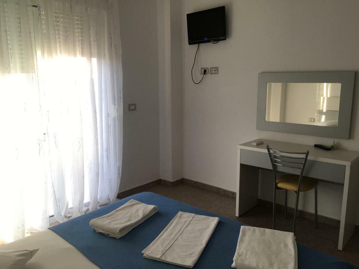 Hotel Stolis Himare Exterior photo