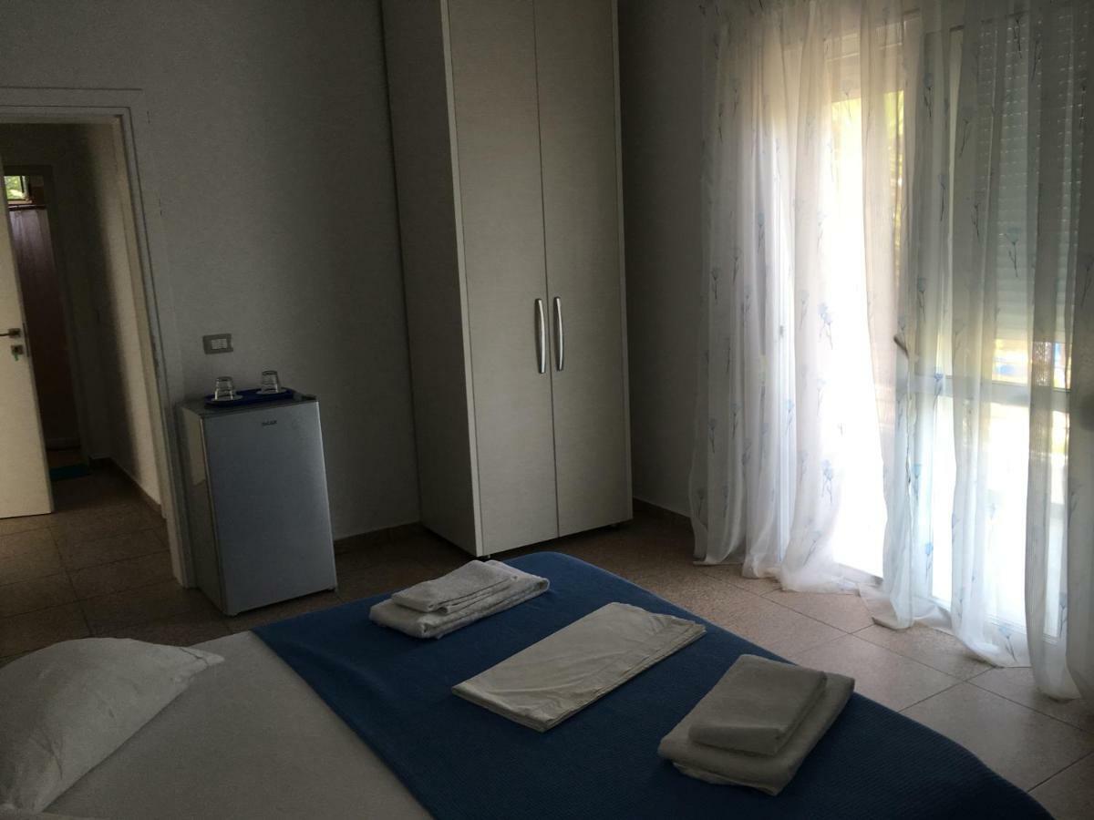 Hotel Stolis Himare Exterior photo