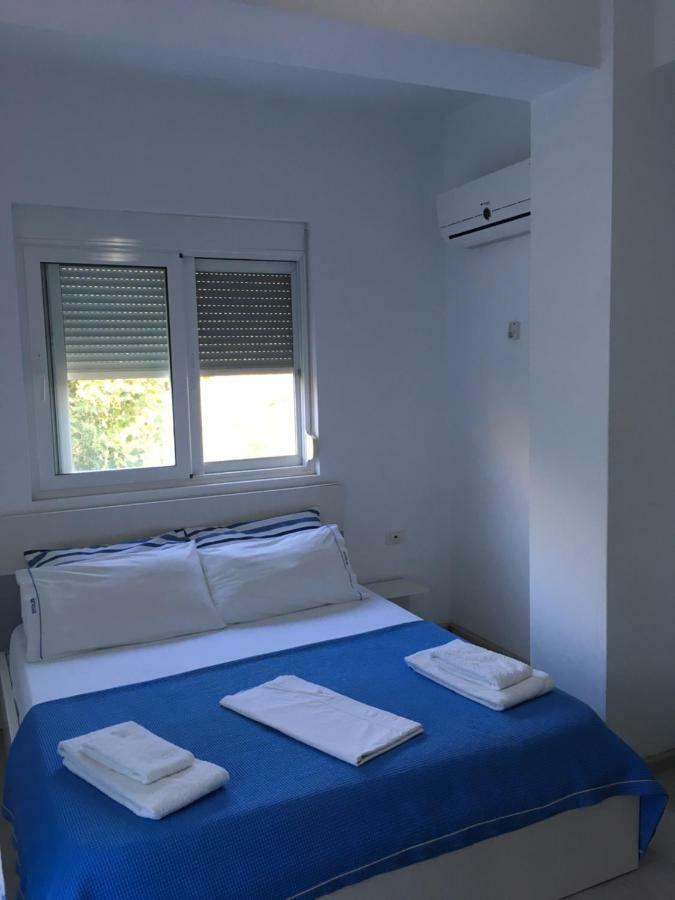 Hotel Stolis Himare Exterior photo